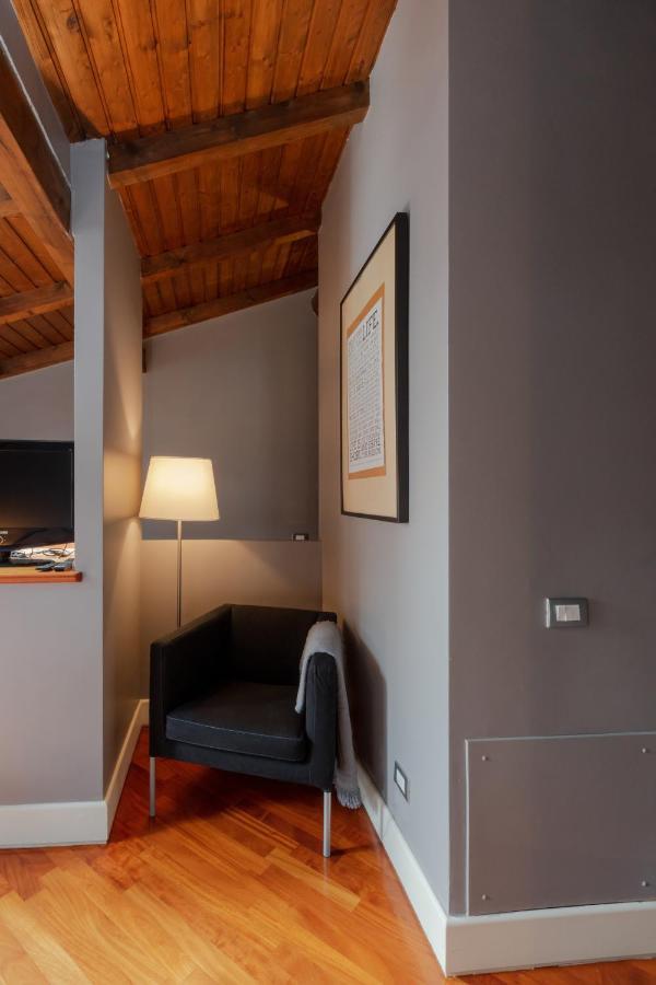 Attico In Piazza Duomo Apartamento Milão Exterior foto
